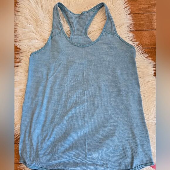 lululemon athletica Tops - Lululemon Athletica Essential Tank